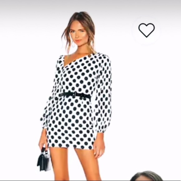 ISO anyone reselling these dresses :) (in a size xsmall, small, or medium) - Picture 5 of 5